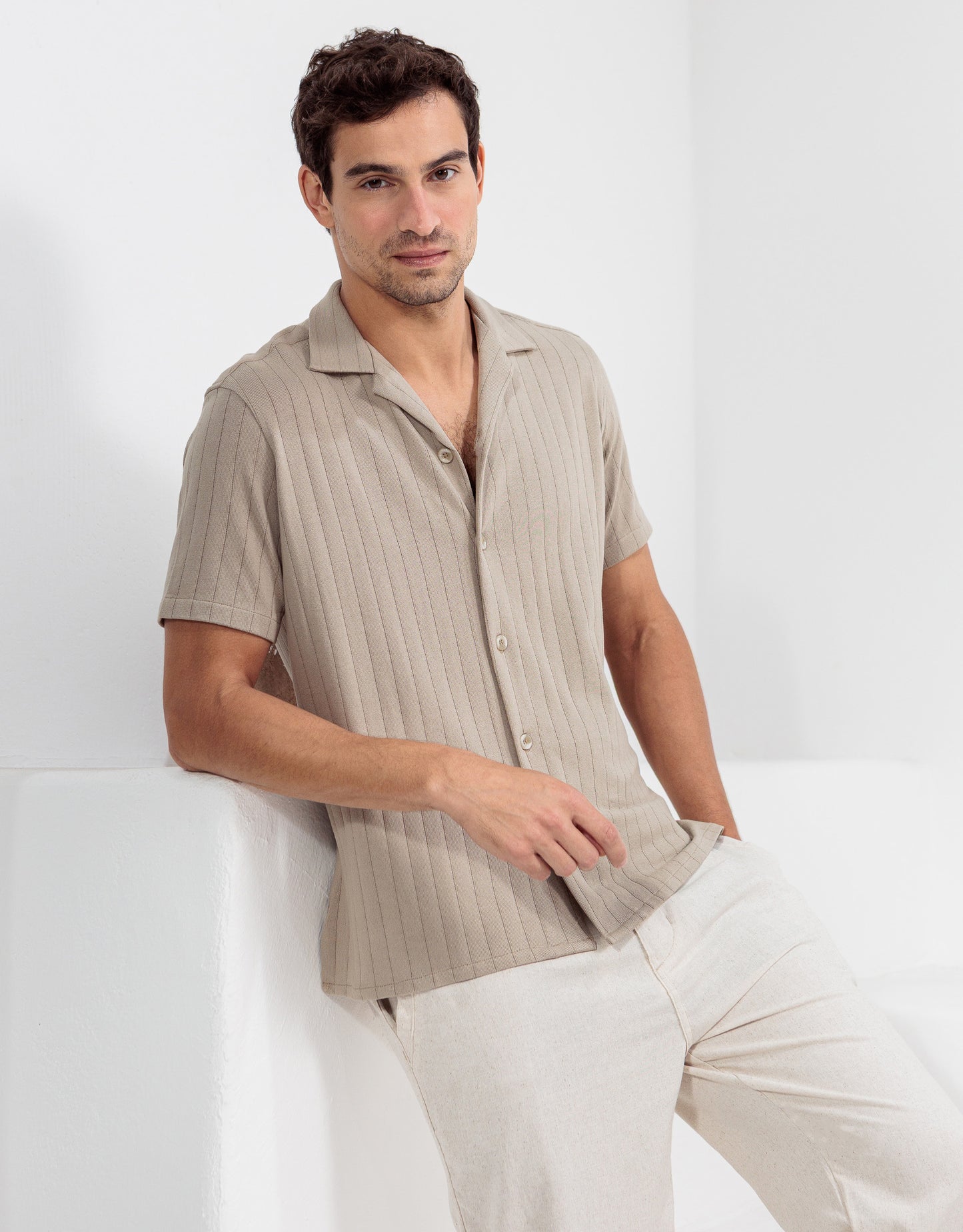 CAMISA MANGA CURTA MÔNACO AREIA ESCURO