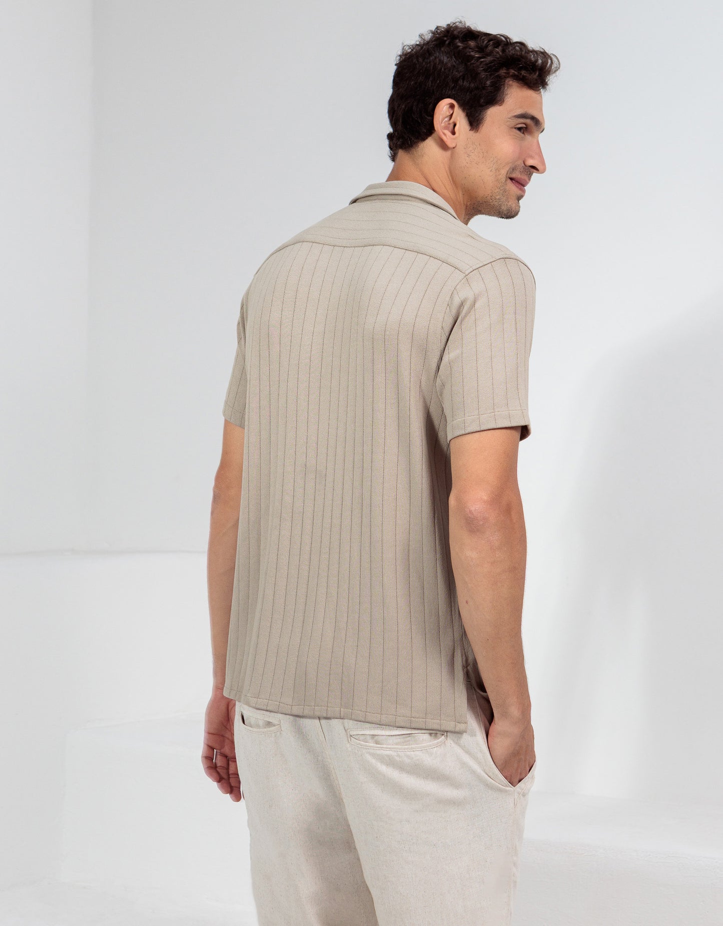 CAMISA MANGA CURTA MÔNACO AREIA ESCURO