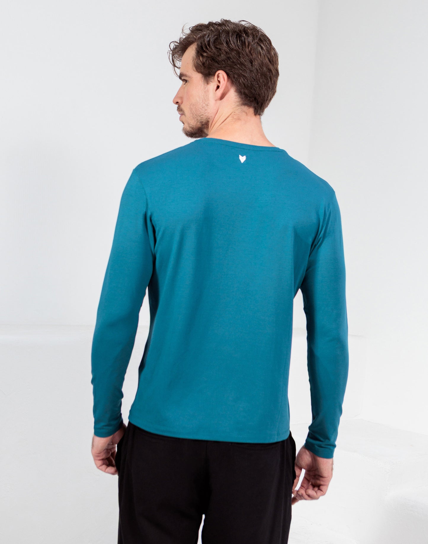 CAMISETA MANGA LONGA BÁSICA MODAL 2