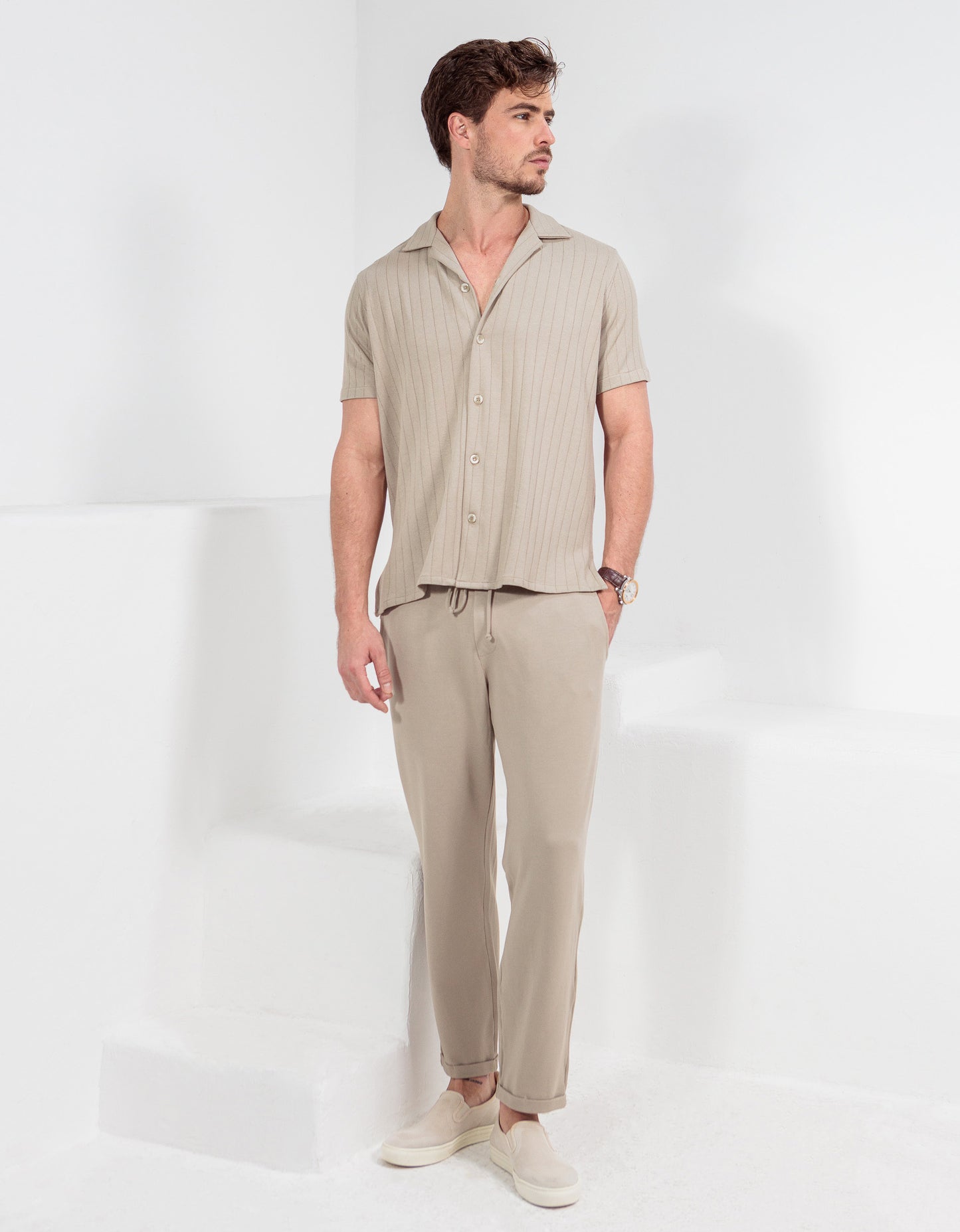 CAMISA MANGA CURTA MÔNACO AREIA ESCURO