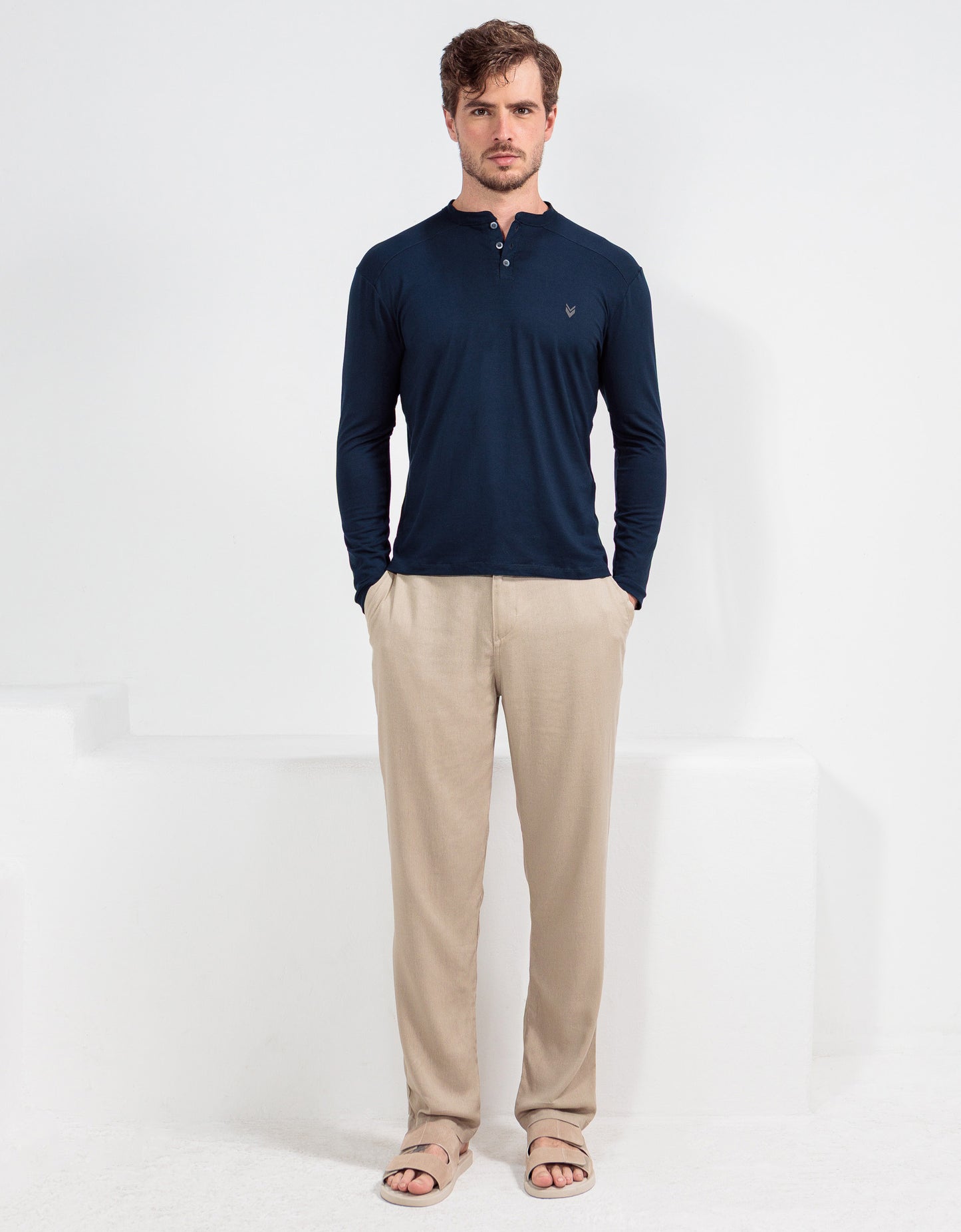 CAMISETA MANGA LONGA HENLEY VISCOSE MARINHO