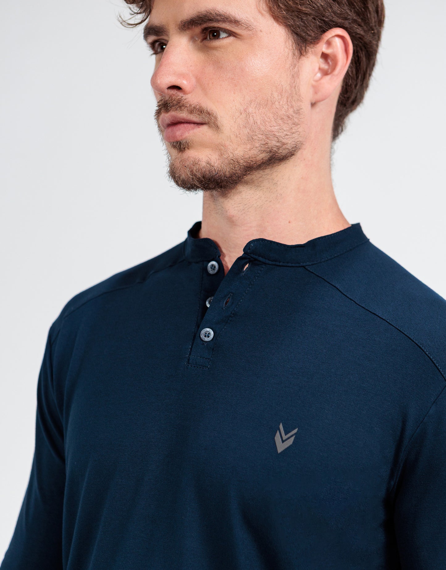 CAMISETA MANGA LONGA HENLEY VISCOSE MARINHO